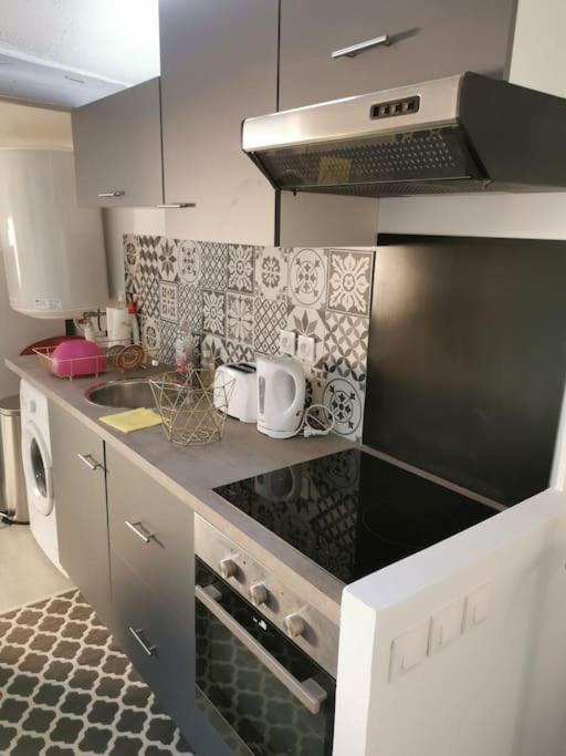 Apartamento Loft Cosy Centre Historique-ecusson Montpellier